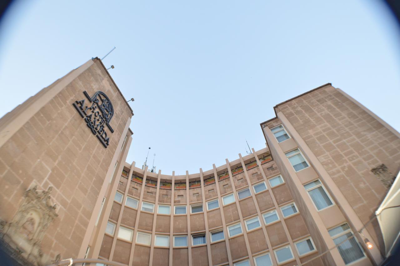 Hotel Alameda Centro Historico Морелия Екстериор снимка